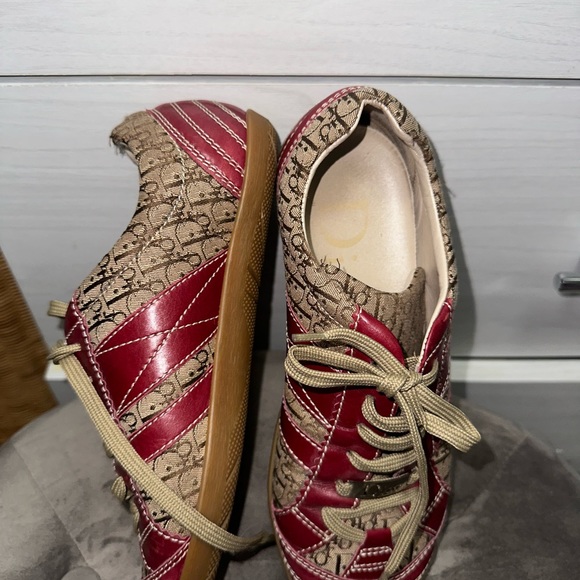 Christian Dior Rare Vintage Red Monogram sneakers - Picture 2 of 3